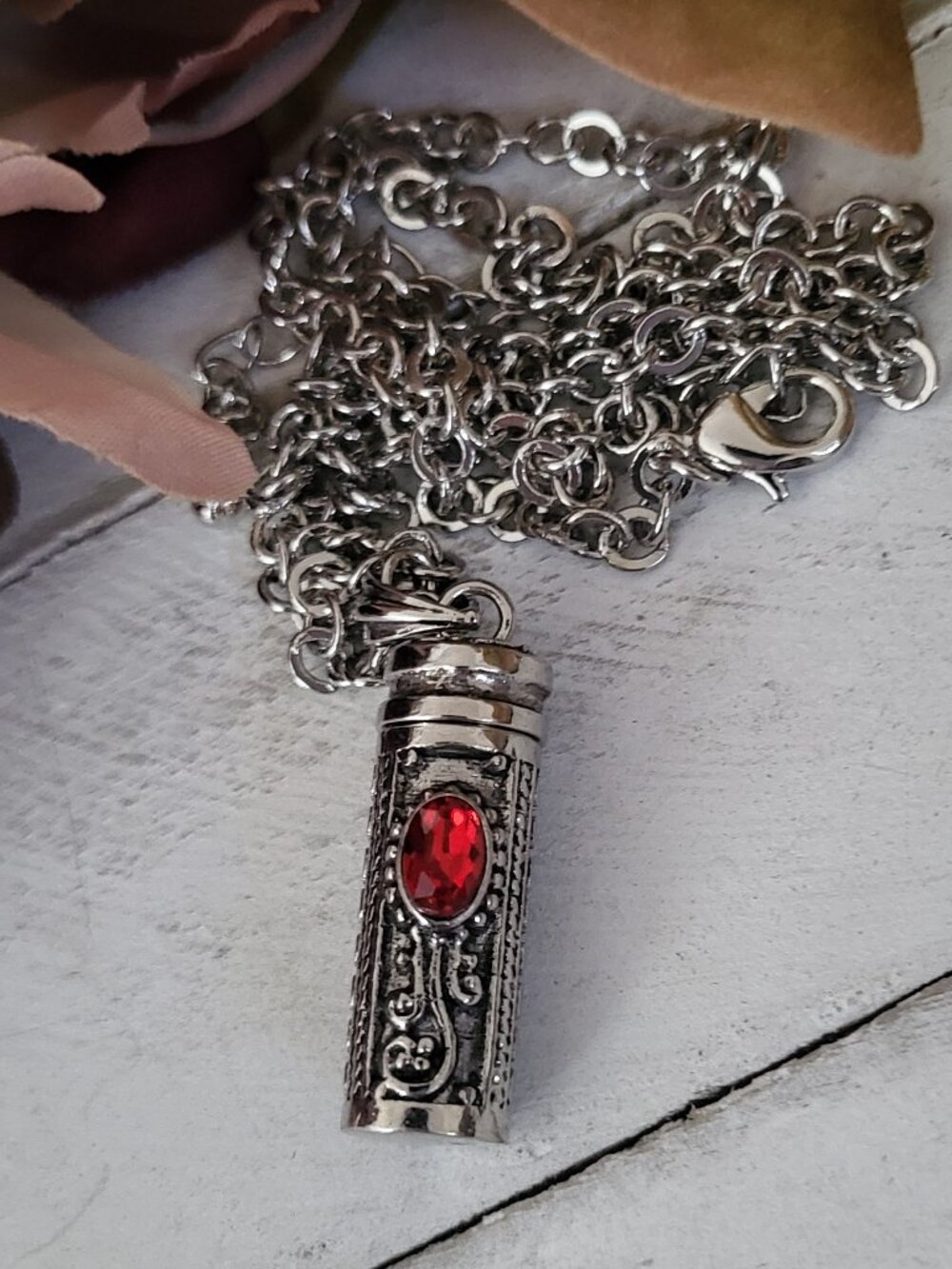 January Birthstone Garnet Ruby Red Crystal Cylinder Locket Pendant Necklace